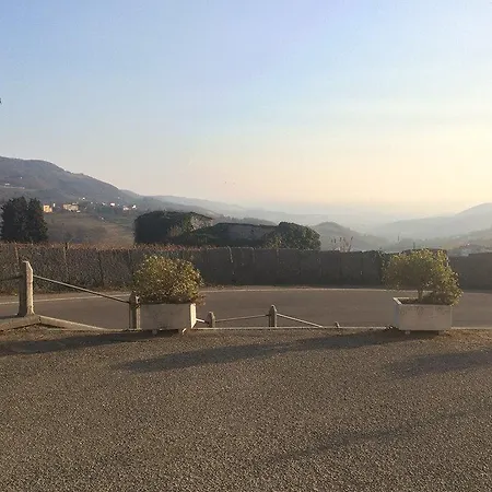 Tra Valpolicella E Lessinia